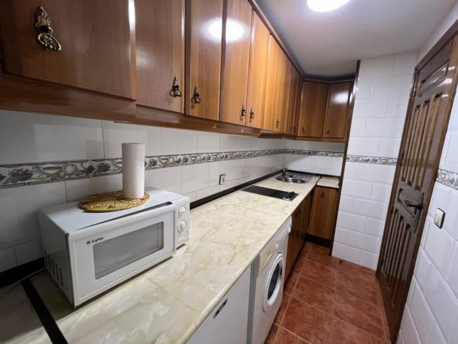 Apartamentos Turisticos La Posada Оропеса Екстер'єр фото